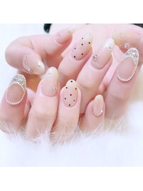ベージュ　フレンチ　ストーン