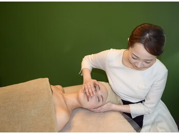 アコガレコガオ 秋田店/小顔コルギ・スキンケア専門店