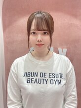 じぶんdeエステ 有楽町マルイ店 トレーナー 須永