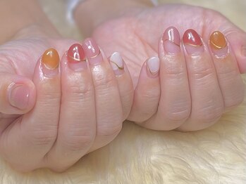 ミエル(miel*)/大きめフレンチネイル