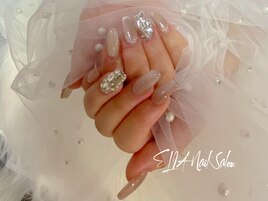 大人気なマグネットネイル