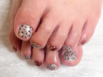 秋冬フットネイル