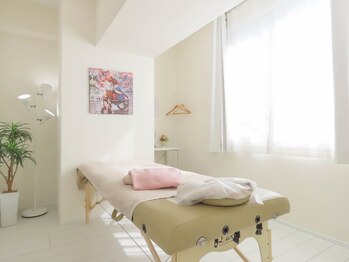 ハピネス(Happiness)の写真/銀座のプライベートサロンHappinessでリラックスしながら美しい姿勢に◎【美スタイル☆美容整体￥3980】