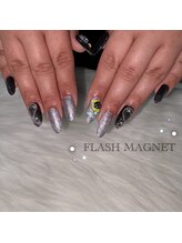 ヴィーナス(Venus)/フラッシュマグネットネイル