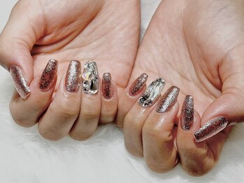 フラット(FLAT)/キラキラネイル