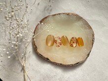 ネイルサロン イントゥ(into_)/プランパーマグアート