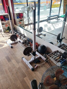 骨法式整体院 阿部 アンド ビッグアームジム(BIG ARM GIM)/ダンベルセット