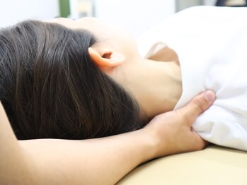 ナオル整体 人形町店(NAORU整体)/猫背矯正/巻き肩整体