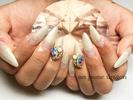 ホワイトグラデーション