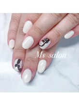 エムズサロン 元町店/手描きネイル