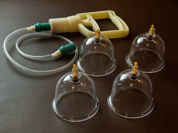 502鍼灸院/施術器具