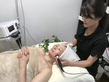 ビューティーフィール(Beauty Feel)/ラジオ波小顔波コース♪