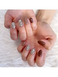 ブラウンネイル