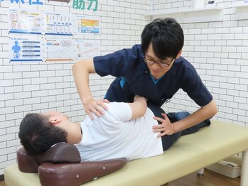 三河島鍼灸整骨院の写真/【骨盤・骨格矯正のプロが施術】未来の身体を考えた施術◎足・腰のバランスを整え腰のつらさを改善に導く！