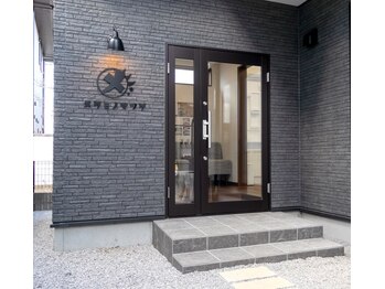 メグミノマツゲ/店舗入口