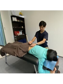 グローリー鍼灸治療院/施術風景