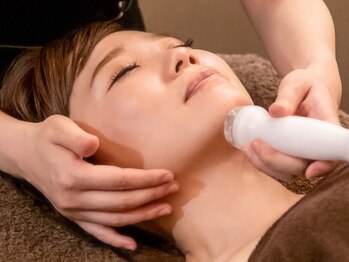 素肌美人の写真/脂肪を分解・燃焼♪【レモンボトル導入】ラジオ波&造顔マッサージでキュッと小顔！