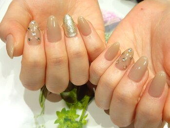 キャミ ネイル(CAMMY NAIL)/キラキラベージュネイル