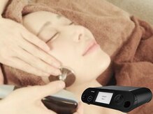 はにかむ/WひきあげインディバPROMAX+鍼灸