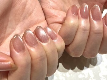 ブレスネイル(brace Nail)の写真/【パラジェルフィルインワンカラー¥9,000～】指先を美しく魅せるための繊細でシンプルなデザイン。[表参道]
