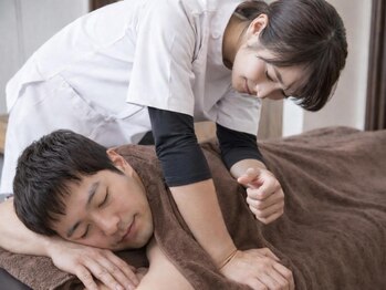 ショー ボディバランスの写真/駅近◎終電まで営業!残業帰りOK★60分¥3500/新規★眼精疲労や肩こり、腰痛を骨盤から改善。運動不足にも◎