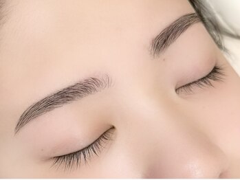 オプス ライフビューティー(OPS×LIFE BEAUTY)の写真/印象チェンジは眉から！福岡人気美容室監修サロンのアイブロウで理想の顔立ちへ◎