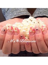 ネイルサロンアンドスクールエムズブロッサム(Nailsalon & school M's Blossom)/スカルプアート込コース