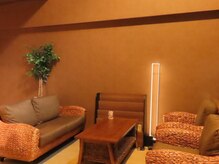 アモプラスビューティサロン 福岡天神店(Amo+beautysalon)の雰囲気（スタッフと1対１★お悩みやコンプレックスと真摯に向き合います!）