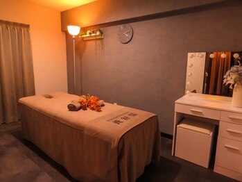 リラクゼーションサロン養舒閣/施術部屋805号室