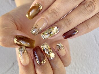 エイミー(eimii)の写真/【完全お任せデザインも大好評】色混ぜ無料であなただけのアートをご提供◎自分好みのデザインを楽しんで♪