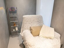 個室風でリラックスしながら施術します♪
