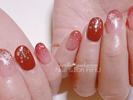 雪の結晶ネイル