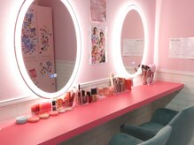 ポッポ(Poppo)の雰囲気（メイク直しスペース完備◎コテやヘアアイロンもご用意しおります）