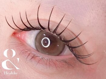 ミュゲ(Muguet)の写真/【持続力1.5倍！！LEDエクステ取扱店】オイルクレンジングOK★水や汗に強く持続力UPでコスパも◎