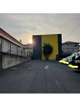 グロウ バイ フェイシャルデザイン アンド アイ(GROW)/お店の入り口です