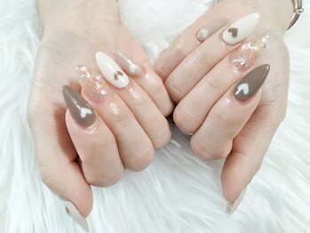 ビュービー ネイル(Beaubie Nail)/シンプル定額ネイル+チップ10本