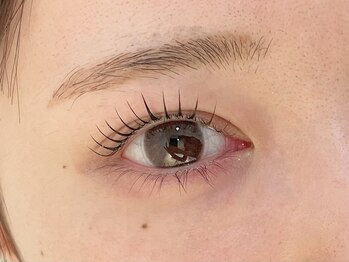 ネオリーブ ウリ(Neolive uri)/まつ毛パーマ