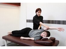 ドクタースマイル バイ カラダカイカク 本通り店(Dr.Smile)/小顔/肩こり/ボディケア/猫背