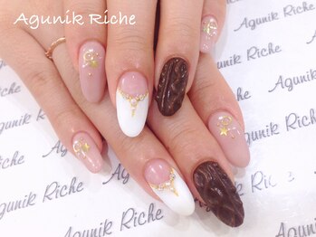 アグニークリッシェ(Agunik Riche)/【ニットネイル】