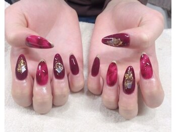 ボニー(bonny)/赤べっこう♪