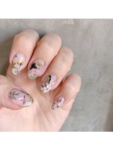 アティックネイルアトリエ(attic nail atelier)/手描きボタニカル★