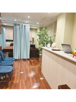 フェアリーフェイス 南森町店(Fairy Face)/【南森町/小顔矯正】待合&受付