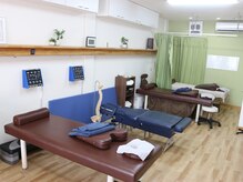 小林整骨院 伊丹稲野の雰囲気（首肩こり/腰痛/頭痛を和らげる！小林式背骨・骨盤矯正で楽に♪）