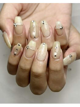 フウ(Huh)/持ち込みネイル