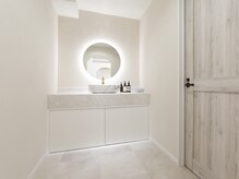 グロウ(GLOW)/サロンの店内雰囲気