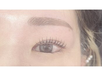 まつげエクステサロン ヘアーリゾートエーアイ 浅草店(hair resort Ai)/眉毛ワックス＋パリジェンヌ
