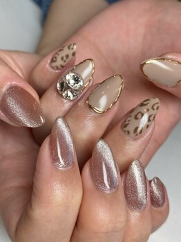 ミュウミュウ(MYUMYU)/アシメデザイン