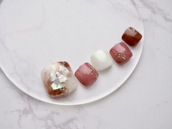 カトルナフ(quatre fois neuf)/こっくりカラーニュアンスフット