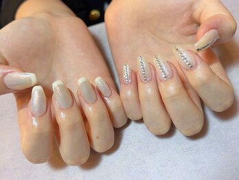 シーハウス(c house)/フレンチネイル　アシンメトリー