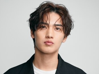 ミレボ 天神大名(Me.rebo)の写真/《最旬モテ眉デザインに》 薄眉から濃眉など、悩みを解消しつつ、トレンド感あるメンズ眉毛を◎*[天神大名]